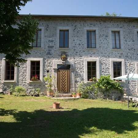 Les Ondines Otel Gembrie Dış mekan fotoğraf