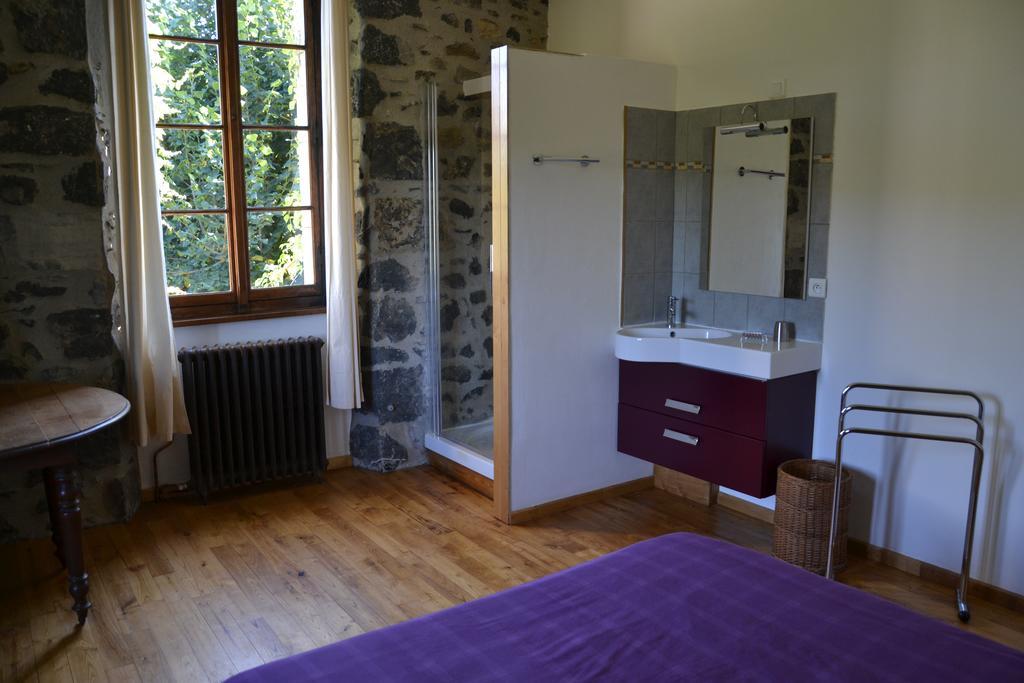 Les Ondines Otel Gembrie Dış mekan fotoğraf